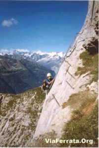 ViaFerrata_Rougemont_3.jpg